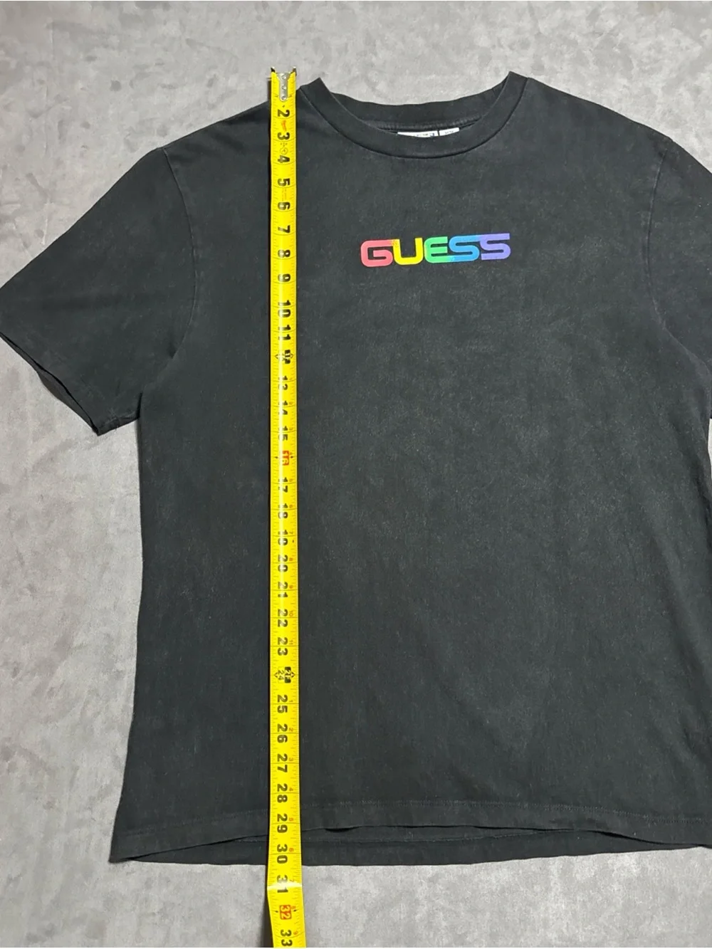 J Balvin x Guess Shirt Mens Medium Vintage Black 2020 Colores StreetWear - Picture 7 of 13